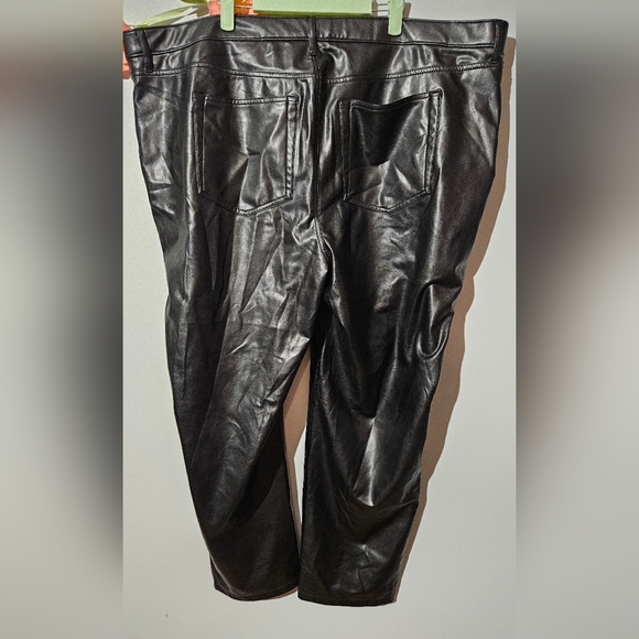 Abercrombie Vegan Leather Relaxed Fit Pants Plus Size 37 - Picture 5 of 10